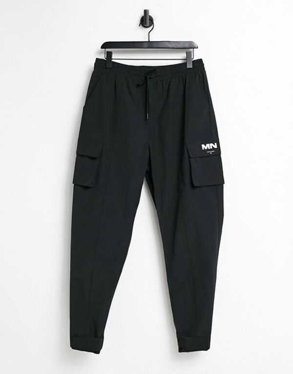 【送料無料】 メニス メンズ カジュアルパンツ ボトムス Mennace crinkle tech tracksuit cargo pants in black Black