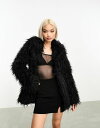 【送料無料】 ウィークデイ レディース コート アウター Weekday Lilith Waisted faux fur coat in black Black