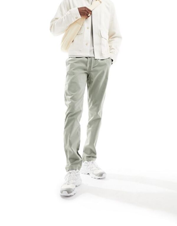 【送料無料】 エイソス メンズ カジュアルパンツ ボトムス ASOS DESIGN pull on chino in sage green with elastic waist Sage Green