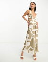 【送料無料】 エイソス レディース ワンピース トップス ASOS DESIGN satin halter plunge bust midi dress with cut out waist detail in brown geo print Geometric Print