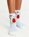 yz EWu fB[X C A_[EFA Loungeable Christmas avocado socks gift box in green Green