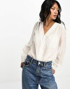  エイソス レディース シャツ トップス ASOS DESIGN long sleeve blouse with pocket detail in Ivory WHITE