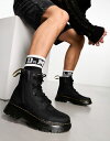 【送料無料】 ドクターマーチン メンズ ブーツ・レインブーツ シューズ Dr Martens Tarik zip 8 eye boots in black le...