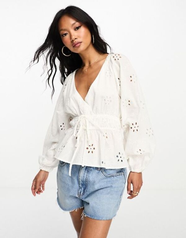 yz GC\X fB[X Vc gbvX ASOS DESIGN kimono sleeve broderie top with tie waist in white WHITE