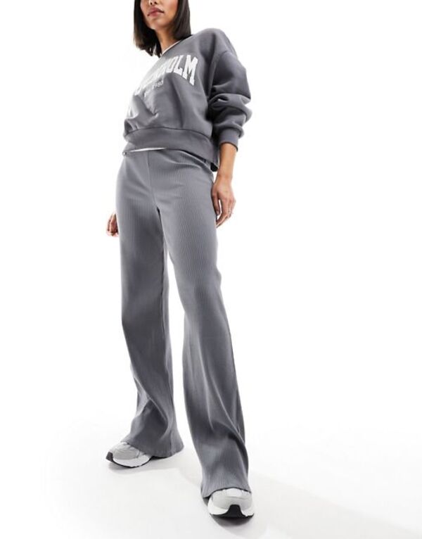 【送料無料】 エイソス レディース カジュアルパンツ ボトムス ASOS DESIGN ribbed wide leg pants in gray Gray