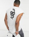 【送料無料】 エイソス メンズ タンクトップ トップス ASOS DESIGN oversized tank in white with snake back ...