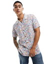 【送料無料】 プレティグリーン メンズ シャツ トップス Pretty Green Psychedelic paisley short sleeve shirt in white with all over print White