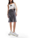  モンキ レディース スカート ボトムス Monki satin a-line midi skirt with front bow detail in gray Gray