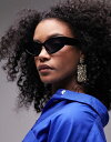 【送料無料】 トップショップ レディース サングラス・アイウェア アクセサリー Topshop Nigella angled cat eye sunglasses in black Black