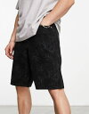 エイソス 【送料無料】 エイソス メンズ ハーフパンツ・ショーツ ボトムス ASOS DESIGN slim regular length denim shorts with floral print Washed Black