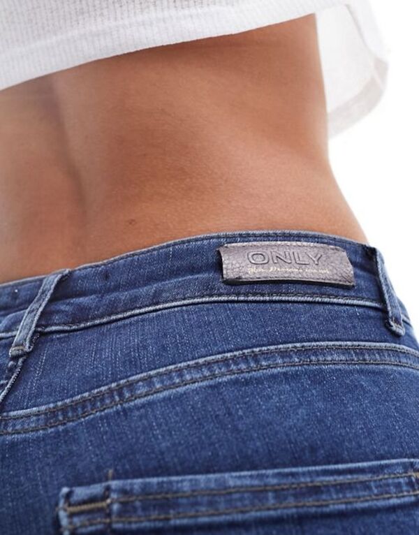 ReVida 楽天市場店のオンリー レディース ボトムス デニムパンツ ジーンズ ONLY Blush flared jeans in dark wash Dark Blue Denim デニム｜アングル3