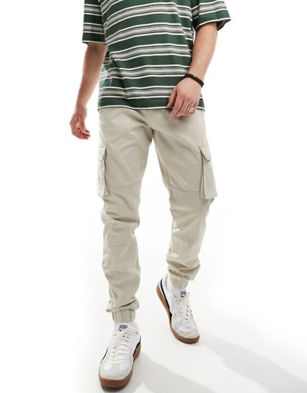 【送料無料】 オンリーアンドサンズ メンズ カジュアルパンツ カーゴパンツ ボトムス Only & Sons slim fit cargo pants with cuffed bottom in sand Silver Lining