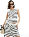 【送料無料】 エイソス レディース ベスト トップス ASOS DESIGN textured striped tank top in cream and na...