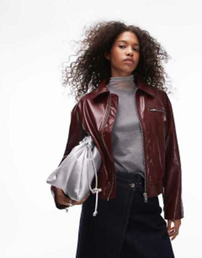 【送料無料】 トップショップ レディース ジャケット・ブルゾン アウター Topshop faux leather vinyl bomber jacket in burgundy burgundy 【送料無料】 トップショップ レディース ジャケット・ブルゾン アウター Topshop faux leather vinyl bomber jacket in burgundy burgundy