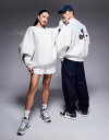 【送料無料】 エイソス レディース パーカー・スウェット アウター ASOS DESIGN Disney unisex extreme oversized sc...