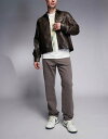 【送料無料】 リバーアイランド メンズ デニムパンツ ボトムス River Island relaxed carpenter jeans in brown BR...
