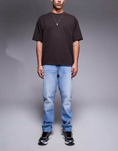 【送料無料】 リバーアイランド メンズ デニムパンツ ボトムス River Island straight leg jeans in lightwash blue Blue - light 【送料無料】 リバーアイランド メンズ デニムパンツ ボトムス River Island straight leg jeans in lightwash blue Blue - light