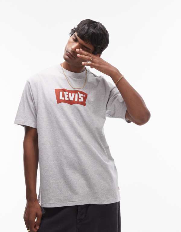【送料無料】 リーバイス メンズ Tシャツ トップス Levi's Vintage relaxed fit batwing central logo t-shirt in light gray heather light grey marl