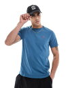 【送料無料】 リーバイス メンズ Tシャツ トップス Levi's Original batwing logo t-shirt in mid blue Mid ...