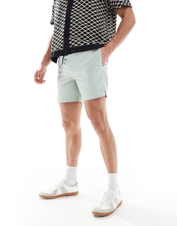 【送料無料】 ファーラー メンズ ハーフパンツ・ショーツ 水着 Farah colbert swim shorts in sage green Green