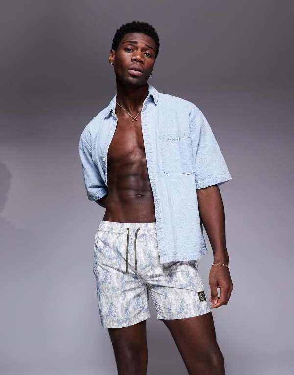 マーシャルアーティスト メンズ 水着 ハーフパンツ・ショーツ プリント ショートパンツ Marshall Artist faded camo print swimshorts in multi GREEN グリーン