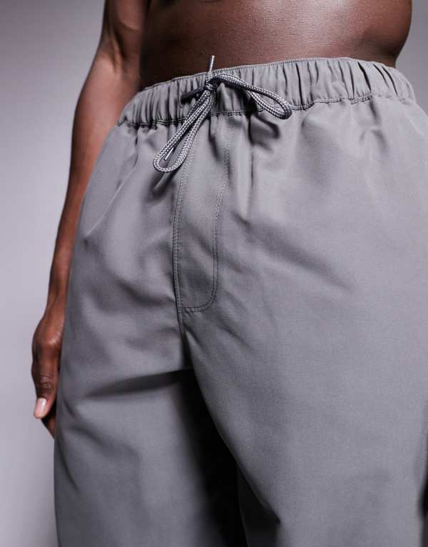 【送料無料】 エイソス メンズ ハーフパンツ・ショーツ 水着 ASOS DESIGN swim shorts in long length in gray Gray