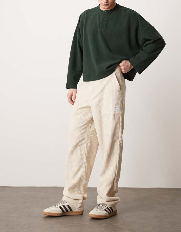 【送料無料】 エイソス メンズ カジュアルパンツ ボトムス ASOS DESIGN straight fit cord pants in cream CREAM