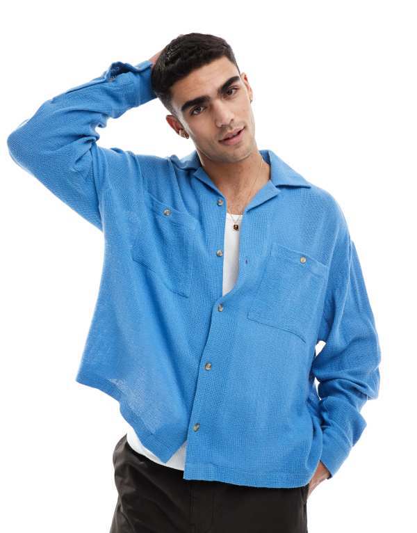 【送料無料】 エイソス メンズ シャツ トップス ASOS DESIGN boxy textured oversized shirt in blue LIGHT BLUE