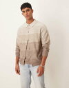 【送料無料】 エイソス メンズ カーディガン アウター ASOS DESIGN relaxed knitted cardigan in brown ombre ...