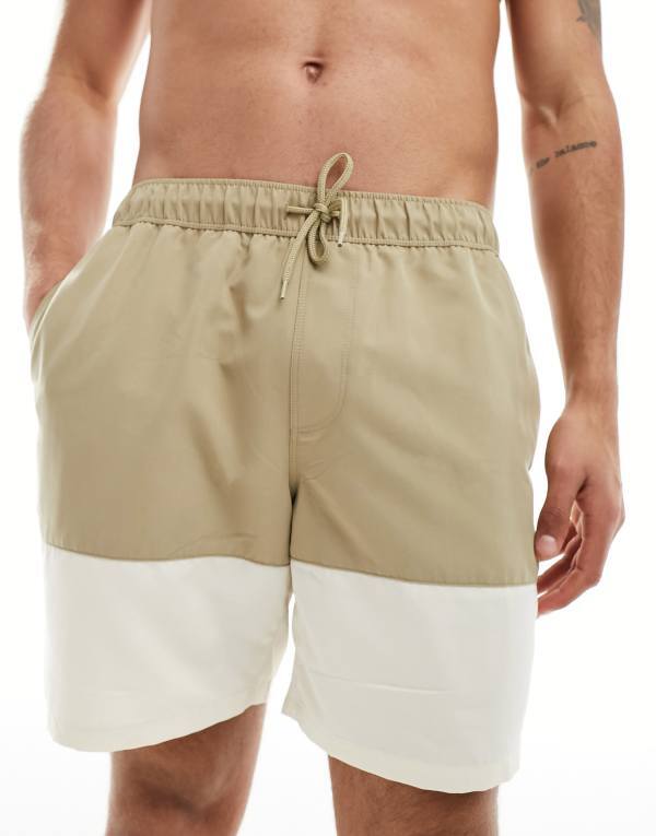 【送料無料】 エイソス メンズ ハーフパンツ・ショーツ 水着 ASOS DESIGN swim shorts in mid length in khaki block print Khaki