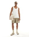 【送料無料】 エイソス メンズ ベスト トップス ASOS DESIGN heavyweight tank top in cream Coconut milk