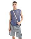 【送料無料】 コルージョン メンズ ベスト トップス COLLUSION crochet knitted oversized tank top in blue BLUE
