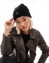 【送料無料】 カルバンクライン レディース 帽子 アクセサリー Calvin Klein Jeans hardware beanie in black Blac...