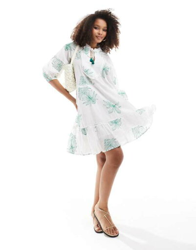 【送料無料】 アクセサライズ レディース ワンピース トップス Accessorize beach cover up dress in white and green Multi 【送料無料】 アクセサライズ レディース ワンピース トップス Accessorize beach cover up dress in white and green Multi