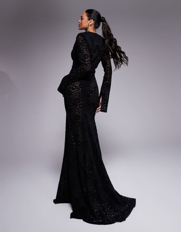 【送料無料】 エイソス レディース ワンピース トップス ASOS DESIGN premium long sleeve plunge textured lace maxi dress with bodysuit in black Black
