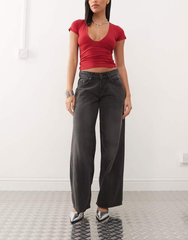 【送料無料】 モーテル レディース デニムパンツ ボトムス Motel roomy extra wide low rise jeans in washed black gray Washed black grey