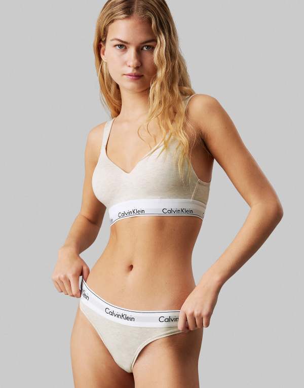 【送料無料】 カルバンクライン レディース ブリーフパンツ アンダーウェア Calvin Klein Modern Cotton thong with logo taping in oatmeal BEIGE
