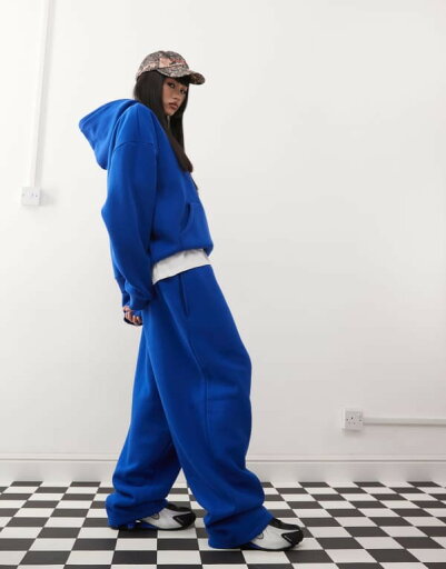 【送料無料】 コルージョン レディース カジュアルパンツ ボトムス COLLUSION relaxed sweatpants in blue BLUE 【送料無料】 コルージョン レディース カジュアルパンツ ボトムス COLLUSION relaxed sweatpants in blue BLUE