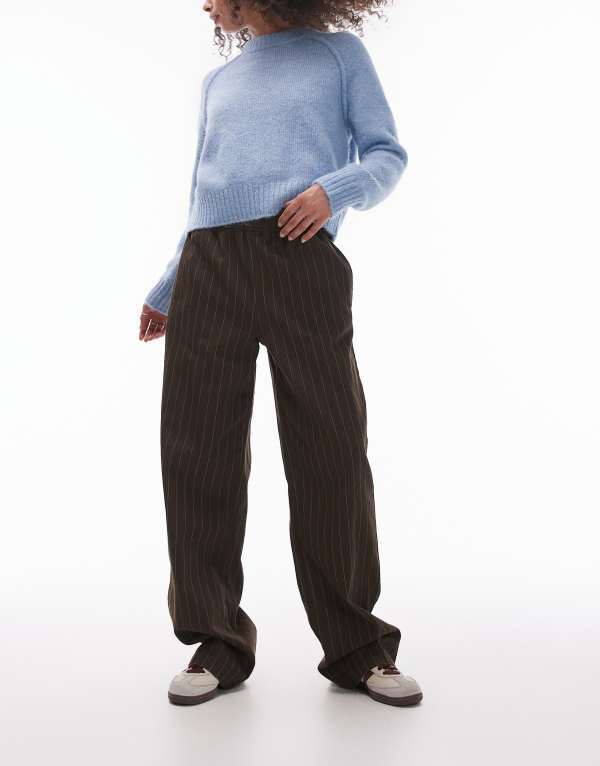 トップショップ レディース ボトムス カジュアルパンツ ストレート パンツ Topshop pull on straight leg striped pants in chocolate chocolate チョコレート