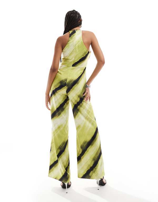 【送料無料】 エイソス レディース ジャンプスーツ トップス ASOS DESIGN satin racer wide leg jumpsuit in green abstract print Green abstract