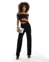【送料無料】 エイソス レディース ジャンプスーツ トップス ASOS DESIGN slash neck bandeau jumpsuit with cut ...
