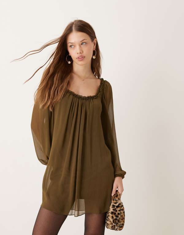 【送料無料】 エイソス レディース ワンピース トップス ASOS DESIGN ruffle neck mini smock dress in khaki Khaki