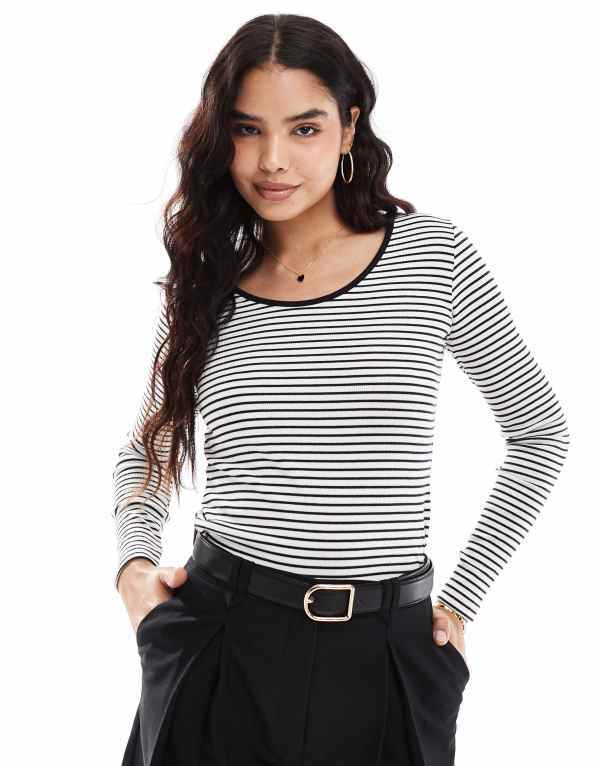 ヴェロモーダ レディース トップス Tシャツ Vero Moda reversible long sleeve t-shirt and black stripe Mono stripe ストライプ