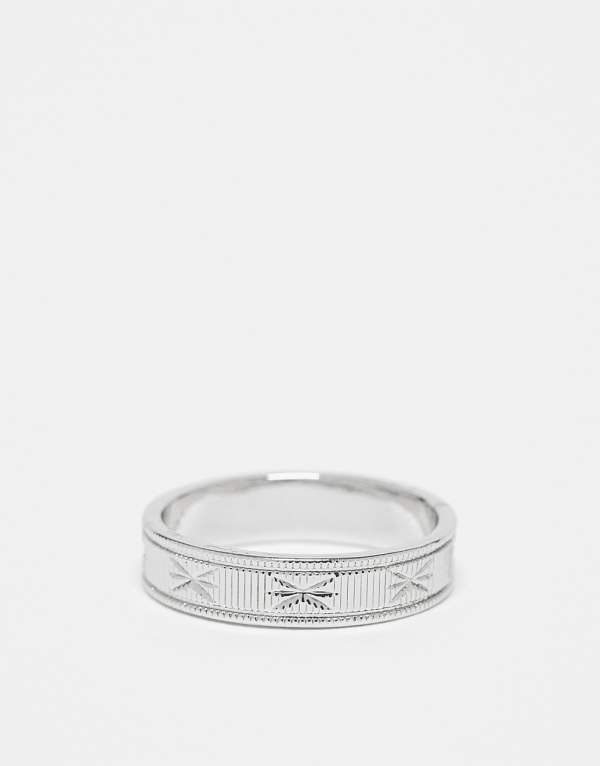 【送料無料】 エイソス メンズ リング アクセサリー ASOS DESIGN band ring with star engraving in silver tone SILVER