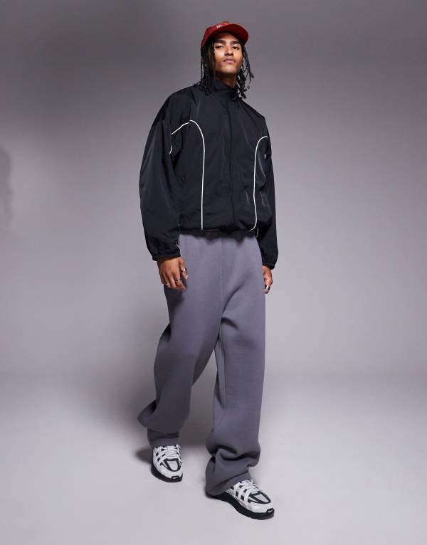 【送料無料】 エイソス メンズ ジャケット・ブルゾン アウター ASOS DESIGN oversized track jacket in black with contrast piping Black