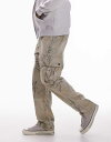 【送料無料】 リーバイス メンズ カジュアルパンツ ボトムス Levi's Parachute cargo grassland camo relaxed fit...