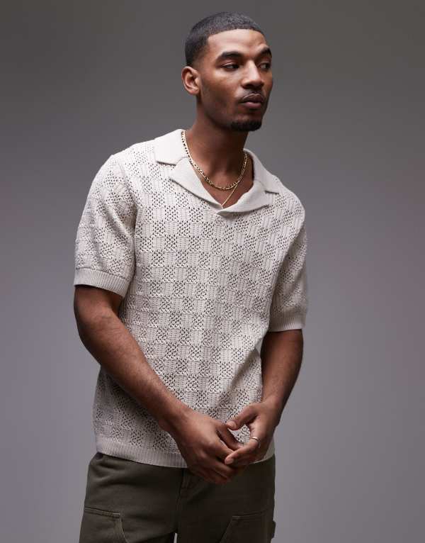 【送料無料】 トップマン メンズ ポロシャツ トップス Topman crochet pattern polo in stone STONE