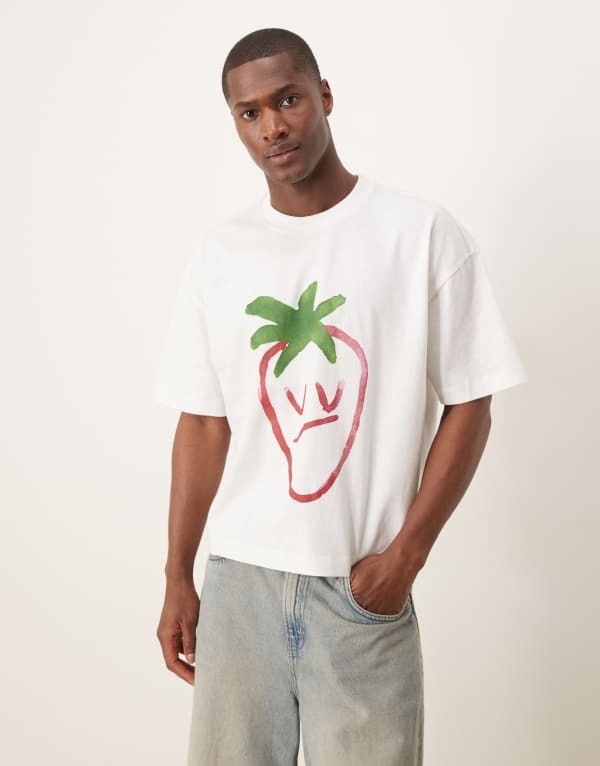エイソス メンズ トップス Tシャツ プリント シャツ ASOS DESIGN oversized boxy heavyweight 240gsm T-shirt with strawberry print WHITE ホワイト