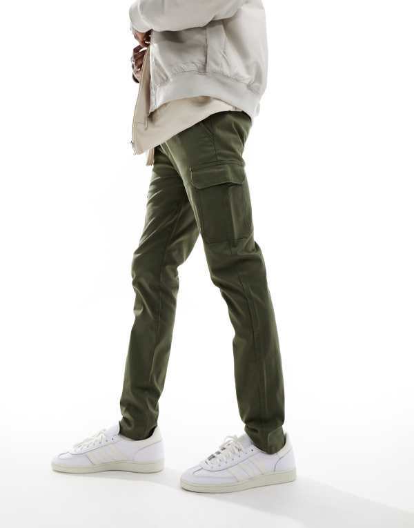 【送料無料】 エイソス メンズ カジュアルパンツ ボトムス ASOS DESIGN skinny cargo pants in khaki Khaki