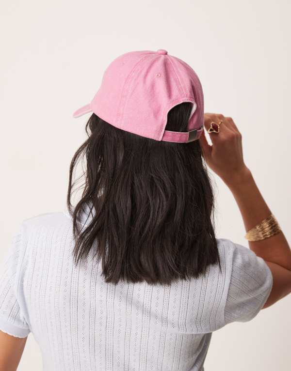 【送料無料】 エイソス レディース 帽子 アクセサリー ASOS DESIGN lobster embroidered cap in washed pink pink